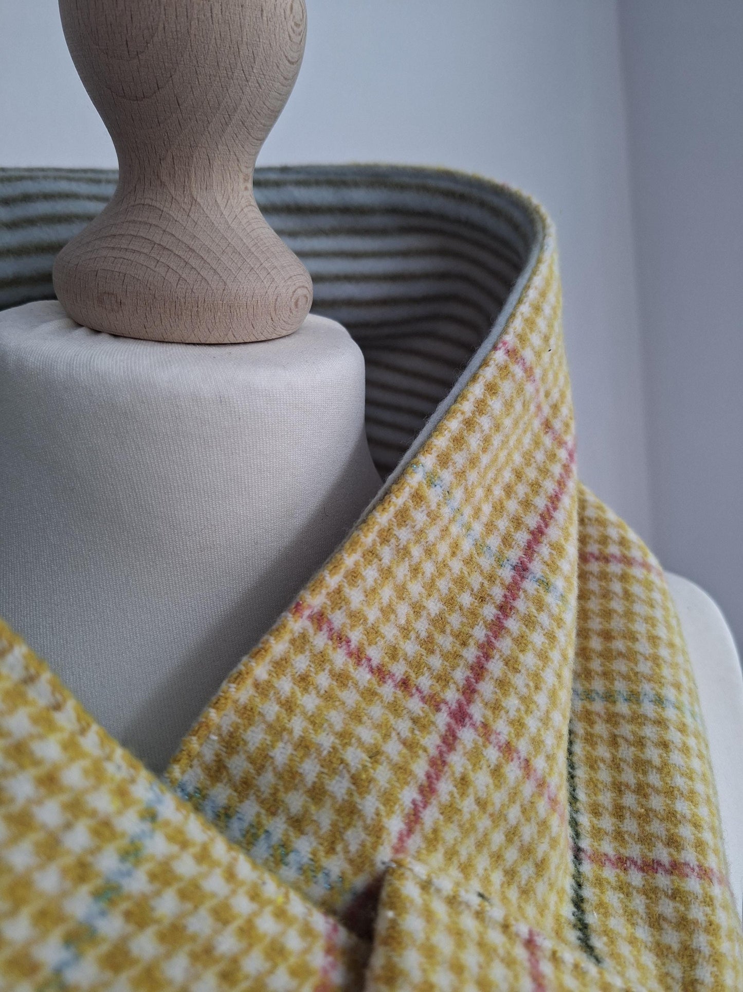 Scarf SKARFAKIA soft tartan yellow
